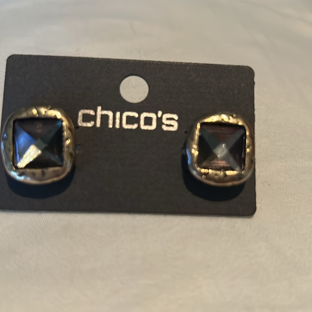 Chico’s Pierced Earrings New!
